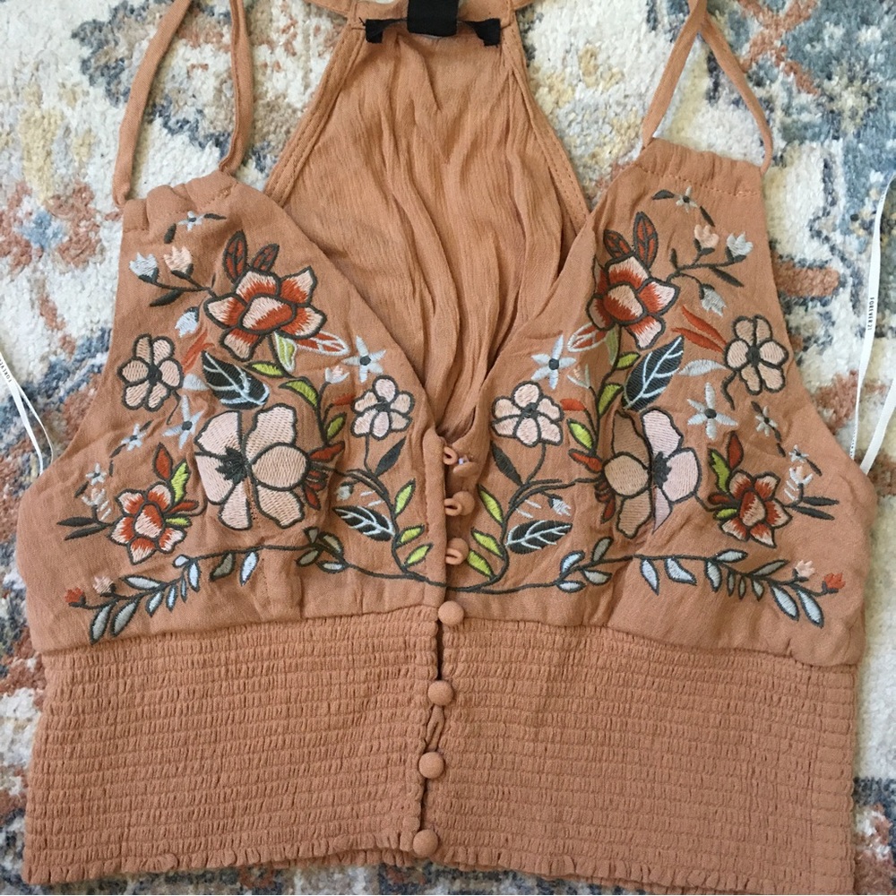NWT Forever 21 boho gauze embroidered floral strappy button down crop top - Picture 2 of 10